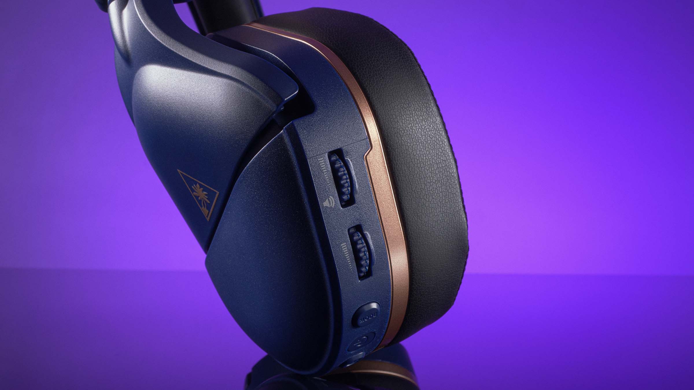 Headset - Stealth 700 Gen 2 MAX Refurbished Headset - Image 2